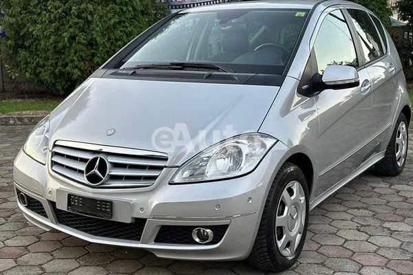 Mercedes Benz A 180 — polovni automobil