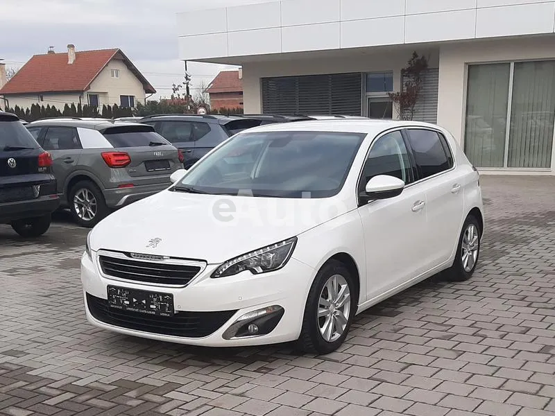 Peugeot 308 — polovni automobil