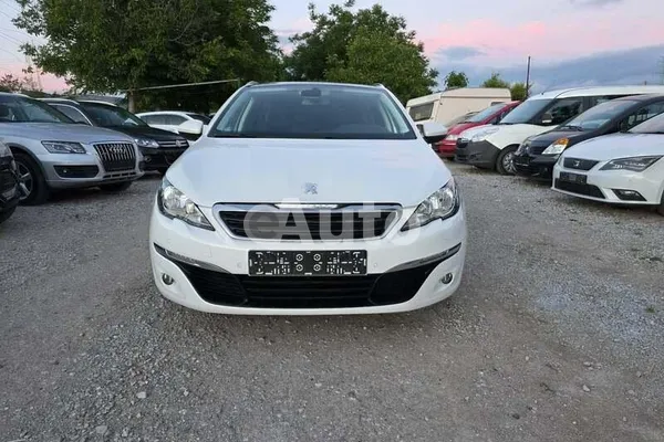 Peugeot 308 — polovni automobil