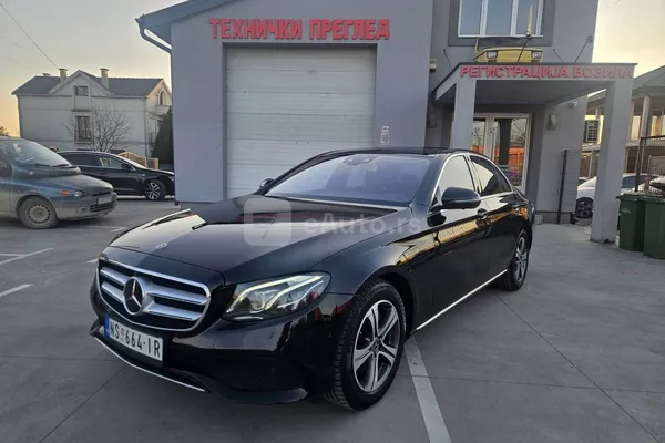 Mercedes Benz E 220 — polovni automobil