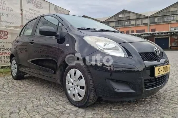 Toyota Yaris — polovni automobil