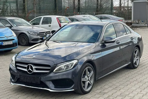 Mercedes Benz C 220 — polovni automobil
