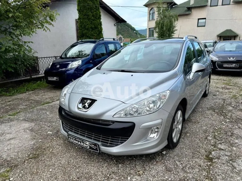Peugeot 308 — polovni automobil