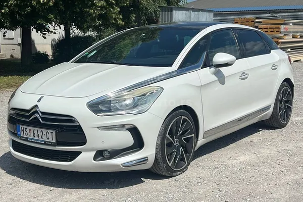Citroen DS5 — polovni automobil