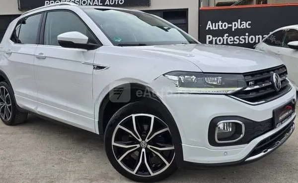 Volkswagen T-Cross — polovni automobil