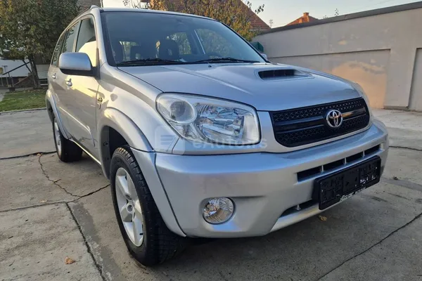 Toyota RAV 4 — polovni automobil