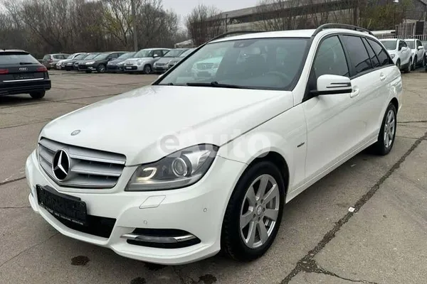 Mercedes Benz C 200 — polovni automobil