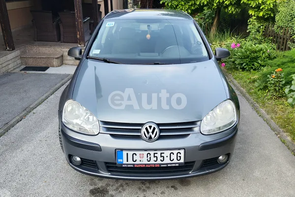 Volkswagen Golf 5 — polovni automobil