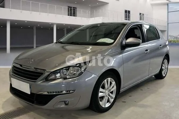 Peugeot 308 — polovni automobil