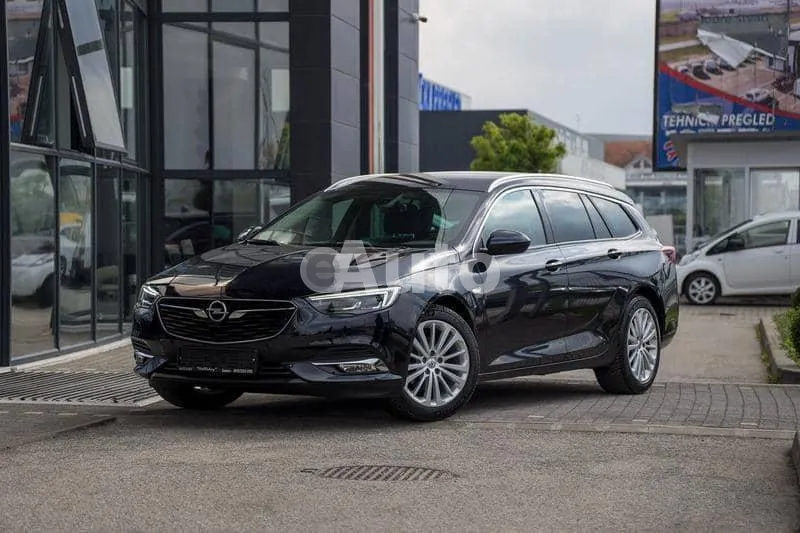 Opel Insignia — polovni automobil