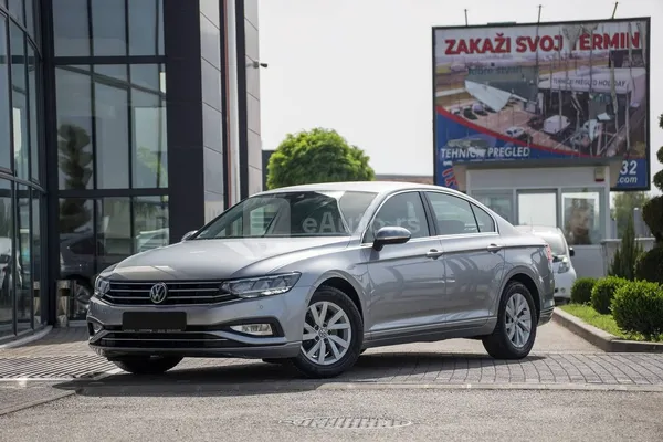 Volkswagen Passat B8 — polovni automobil