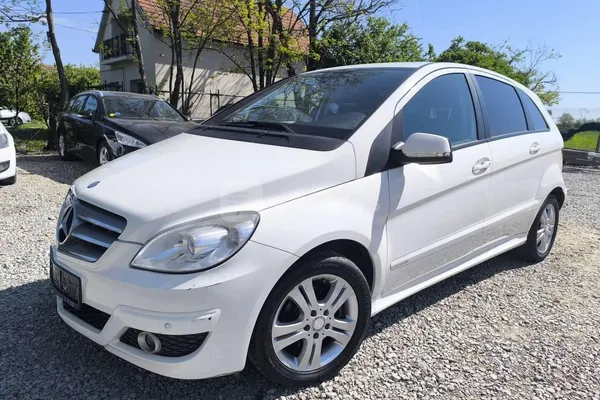 Mercedes Benz B 180 — polovni automobil