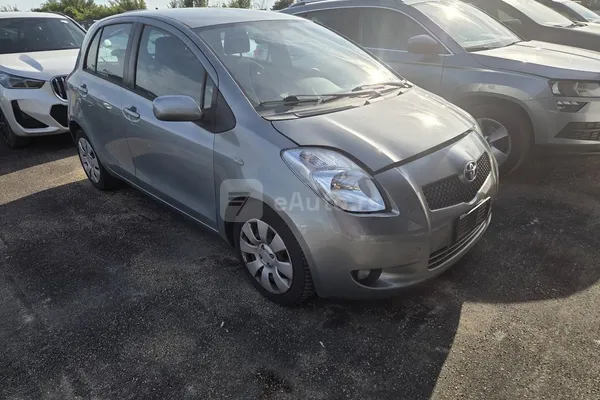 Toyota Yaris — polovni automobil