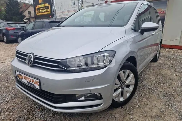 Volkswagen Touran — polovni automobil