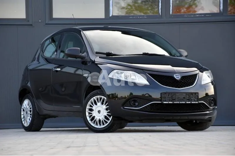 Lancia Ypsilon — polovni automobil