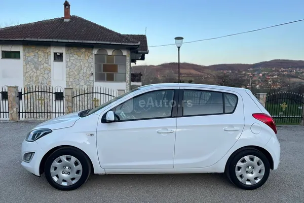 Hyundai i20 — polovni automobil