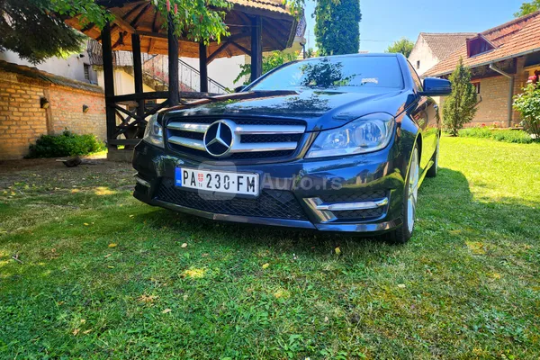 Mercedes Benz C 220 — polovni automobil