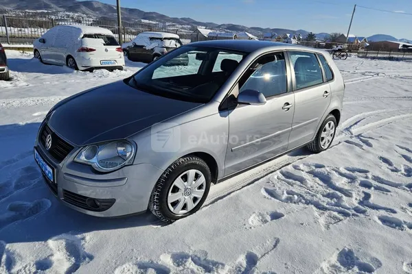 Volkswagen Polo — polovni automobil