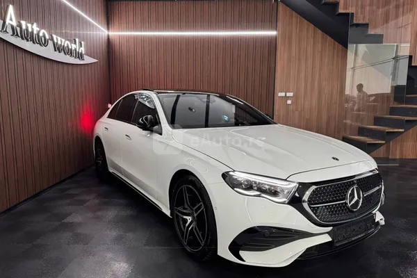 Mercedes Benz E 220 — polovni automobil
