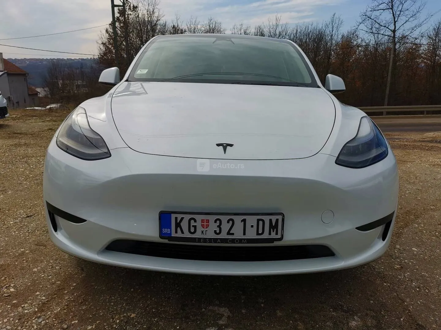 Tesla Model Y — polovni automobil
