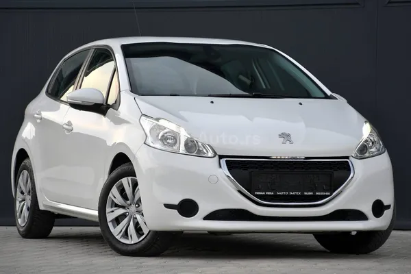 Peugeot 208 — polovni automobil