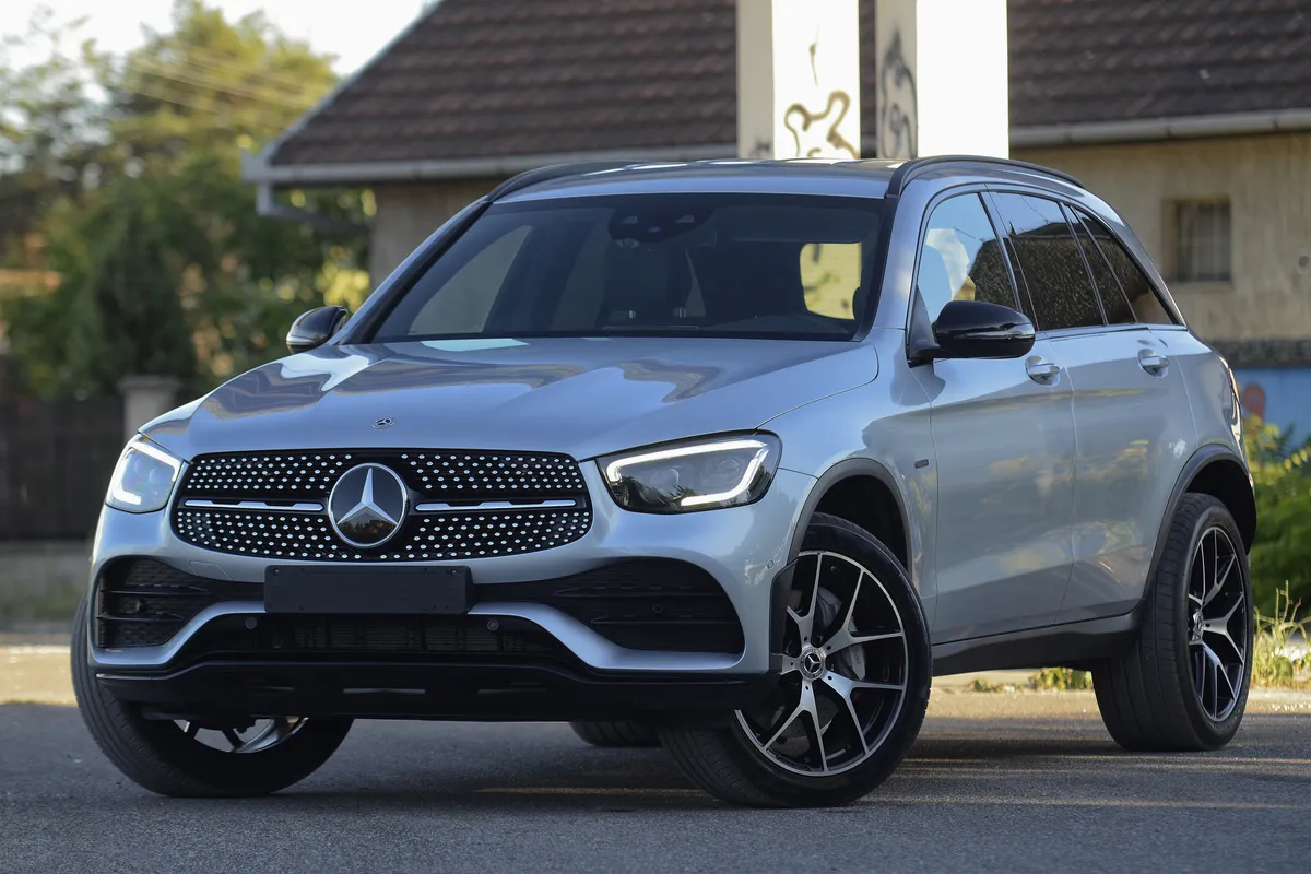 Mercedes Benz GLC 300 — polovni automobil