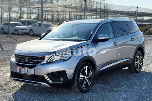 Peugeot 5008 — polovni automobil