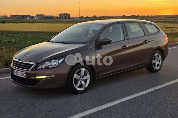 Peugeot 308 — polovni automobil