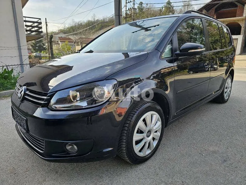 Volkswagen Touran — polovni automobil