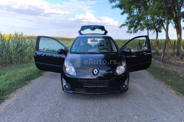 Renault Twingo — polovni automobil