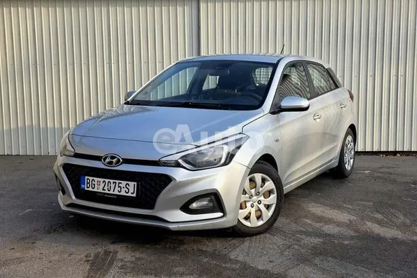 Hyundai i20 — polovni automobil