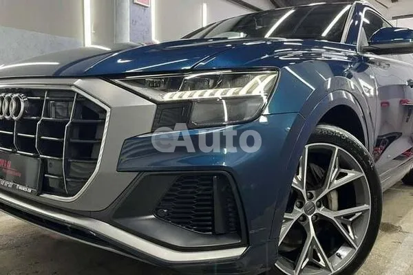 Audi Q8 — polovni automobil