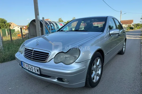 Mercedes Benz C 200 — polovni automobil