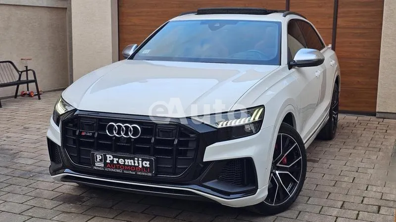 Audi SQ8 — polovni automobil