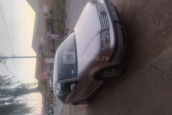 Volkswagen Bora — polovni automobil