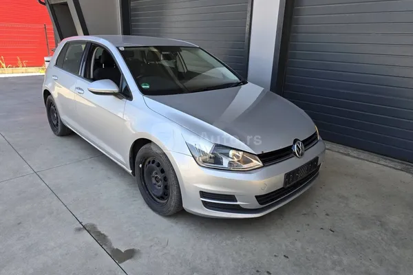 Volkswagen Golf 7 — polovni automobil