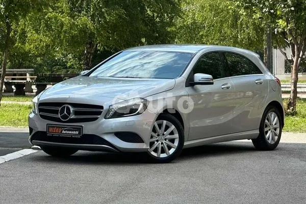 Mercedes Benz A 200 — polovni automobil