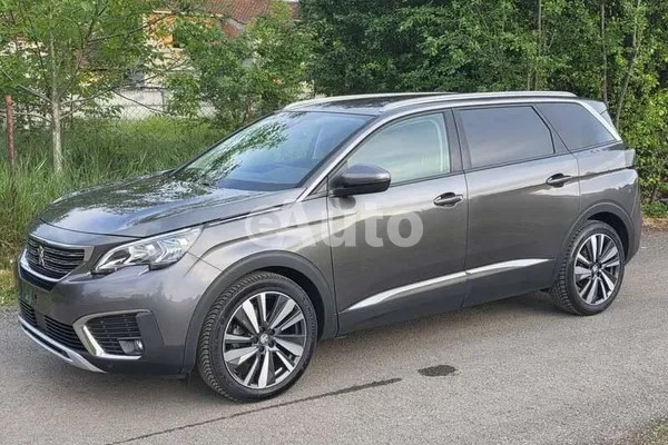 Peugeot 5008 — polovni automobil