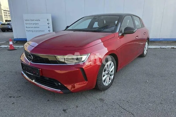 Opel Astra L — polovni automobil