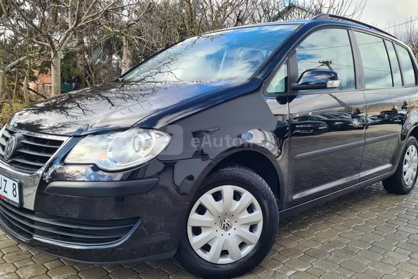 Volkswagen Touran — polovni automobil