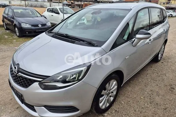 Opel Zafira — polovni automobil