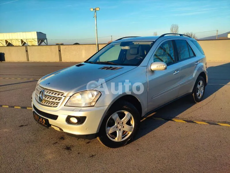 Mercedes Benz ML 280 — polovni automobil
