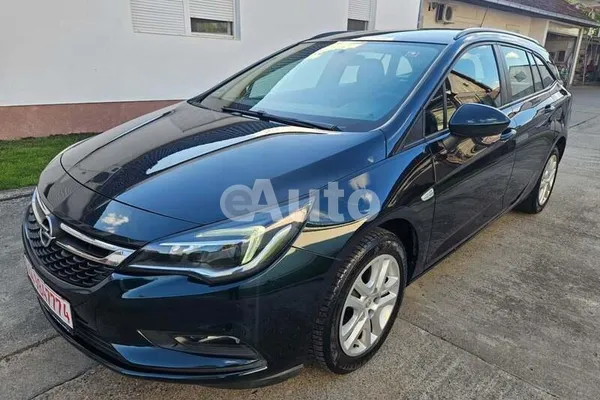 Opel Astra K — polovni automobil