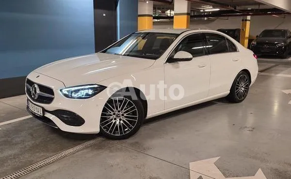 Mercedes Benz C 180 — polovni automobil