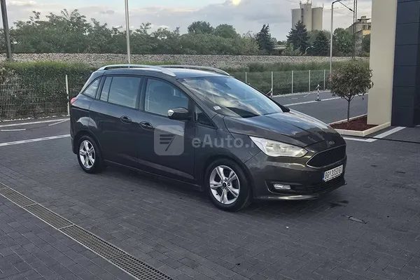 Ford Grand C-Max — polovni automobil