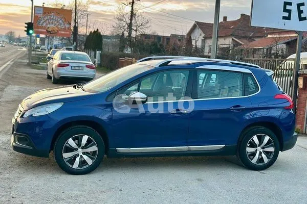 Peugeot 208 — polovni automobil
