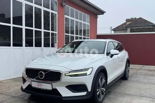 Volvo V60 Cross Country — polovni automobil