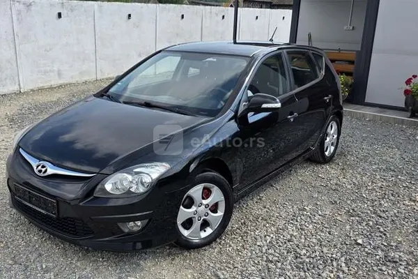 Hyundai i30 — polovni automobil