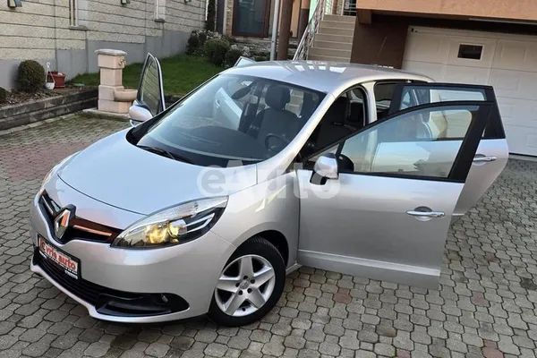 Renault Scenic — polovni automobil