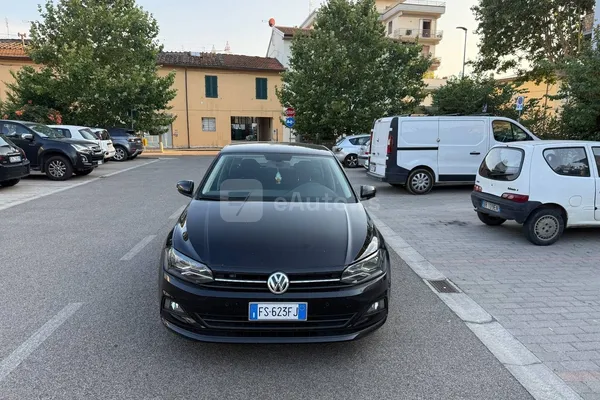 Volkswagen Polo — polovni automobil